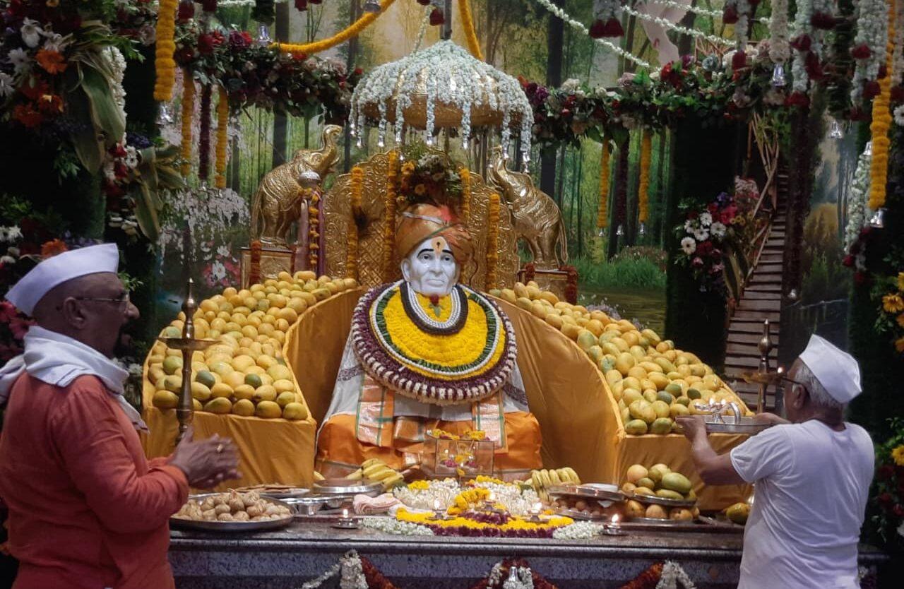 निर्मल नगरीच्या मंदिरात चौथ्या वर्षी आंब्याचा रस, सरगुंडे व शेवळ्या महाप्रसादात !